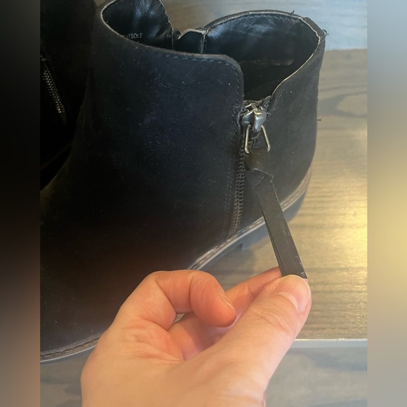 Esprit Saige Bootie in Black Suede Size 8 - Picture 5 of 11